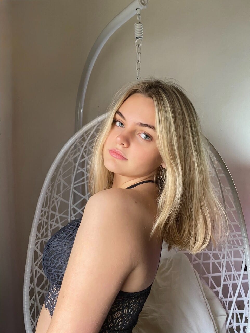 Ellie Rose különleges tartalma az OnlyFans-en - Ellie Rose X - 10. kép