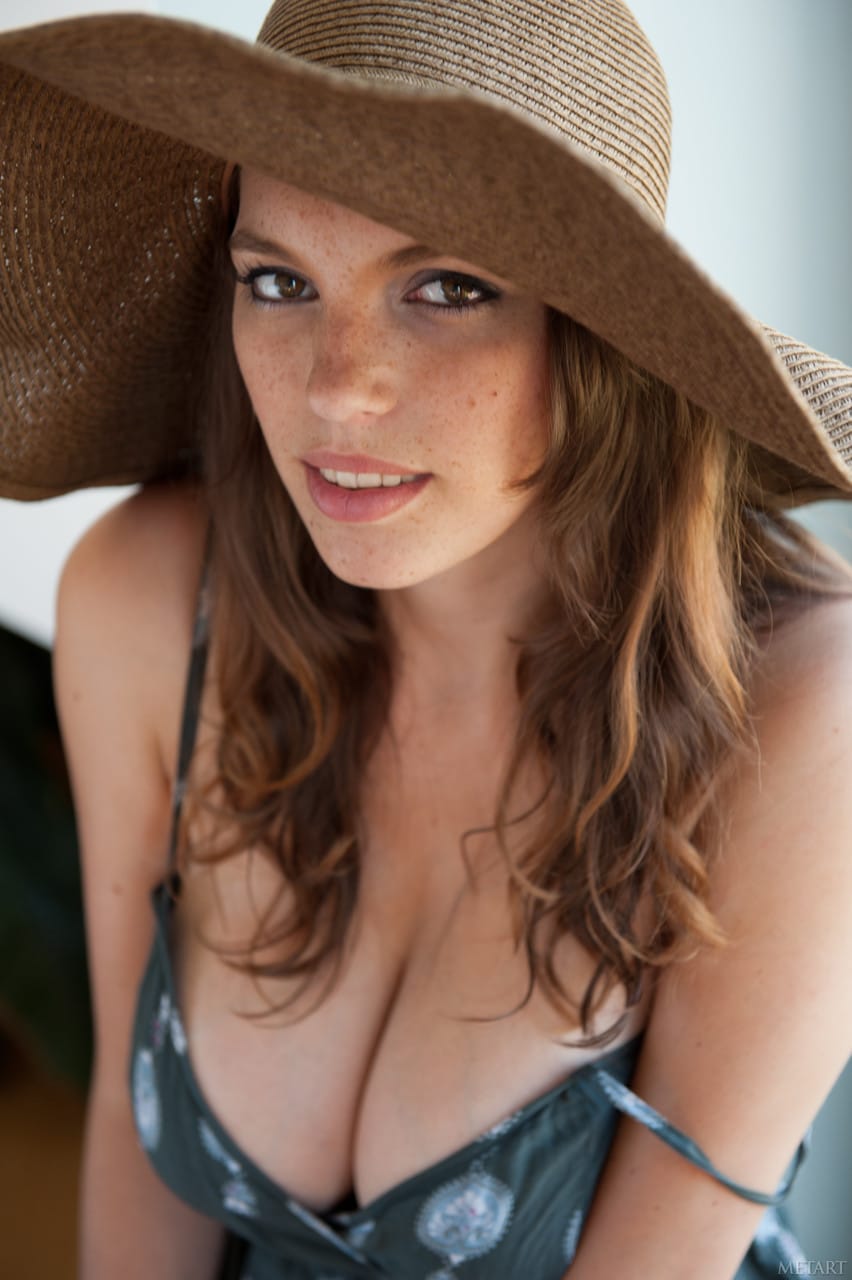 Pavla A - exkluzív Met Art fotók, Pavla A - Tökéletes, Fiatal, Gyönyörű - 2. kép