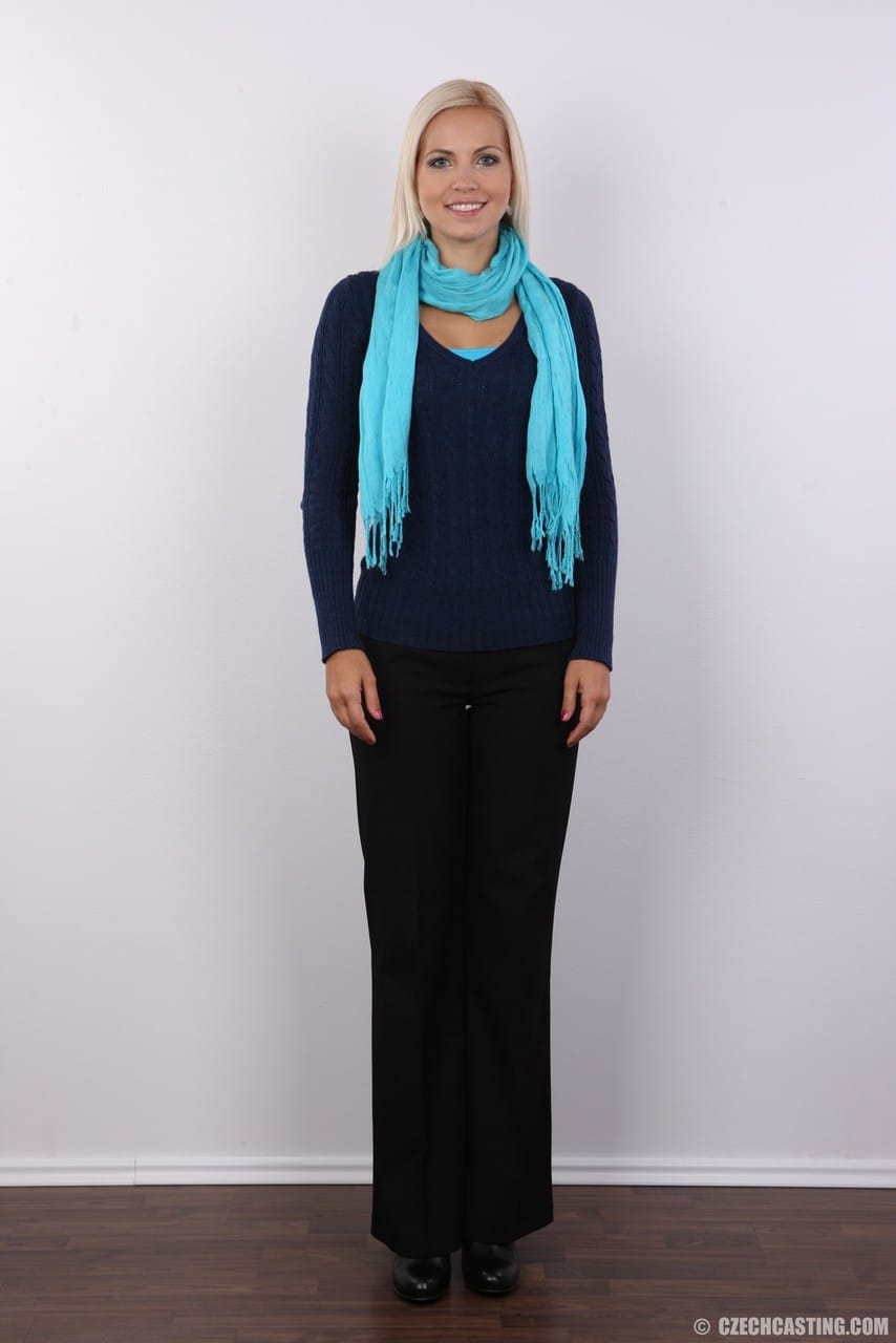 Jenny vetkőzős castingja, Jenny - Amatőr, Casting, Arc - 2. kép