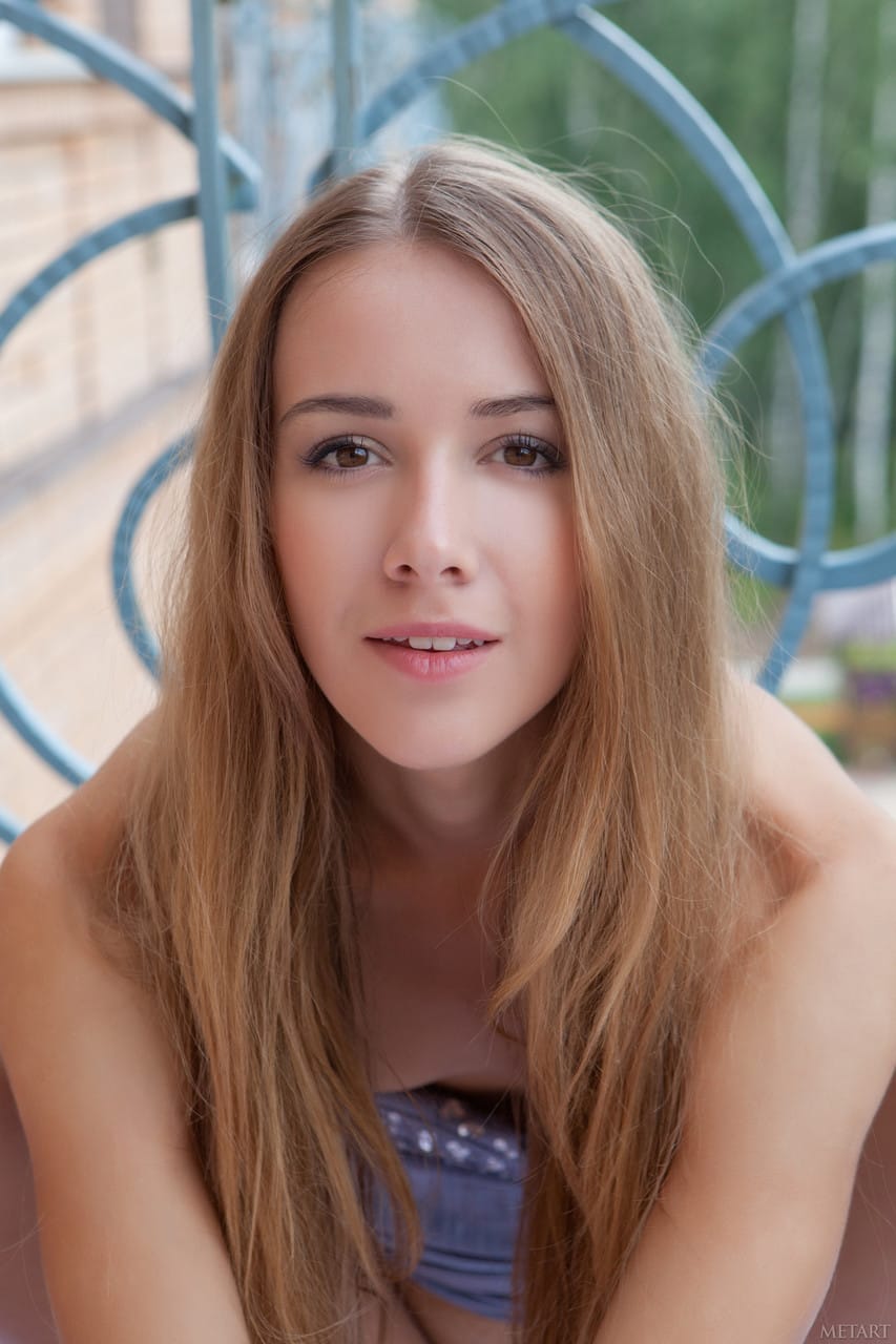 Lina Diamond – karcsú szépség érzéki pózokban, Lina Diamond - Tökéletes, Gyönyörű, Szóló - 13. kép