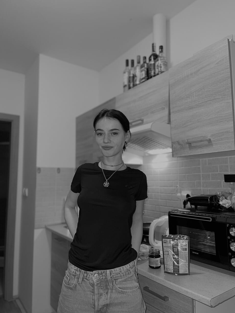 Fiatal amatőr szépség szelfi kalandjai útközben - Szabadban, Szelfi, Bőr - 7. kép