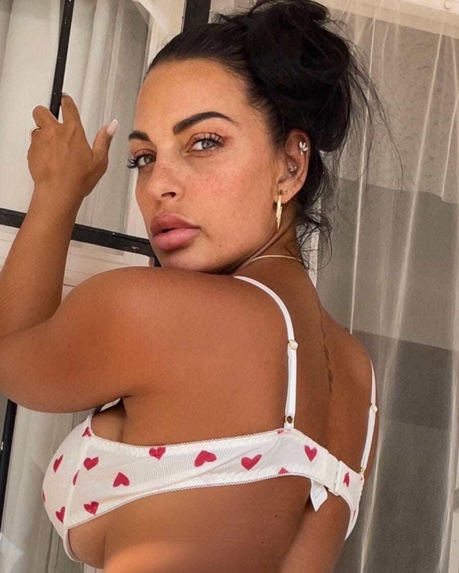 Nadine Kerastas - dögös amatőr MILF exkluzív fotói - Szexi, MILF, Német - 2. kép