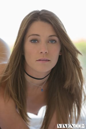 Kirsten Lee és Flash Brown a Vixen hardcore galériájából